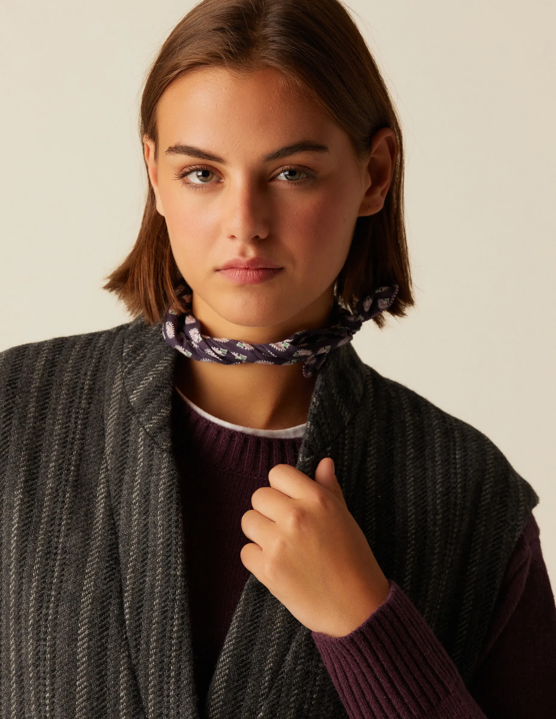 Fashion NÍCOLI ABRIGO SIN MANGA RAYA GRIS Grises