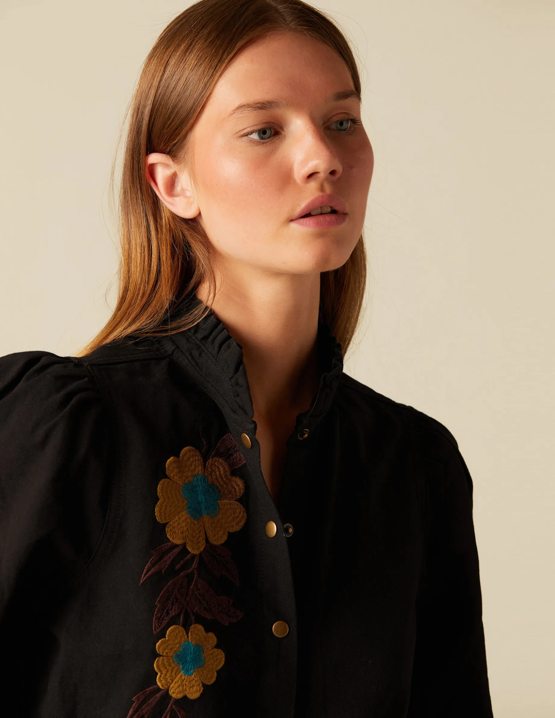 Fashion NÍCOLI CAMISA BORDADO FLOR Negros