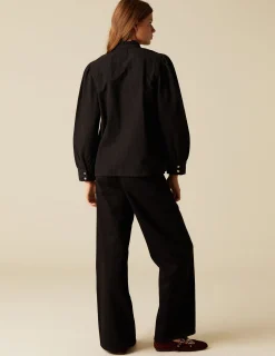 Online NÍCOLI CAMISA CUELLO PERKINS TACHUELAS Negros