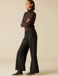 Best Sale NÍCOLI CAMISETA SOLIDARIA CUELLO VUELTO RAYA MARRÓN Marrones