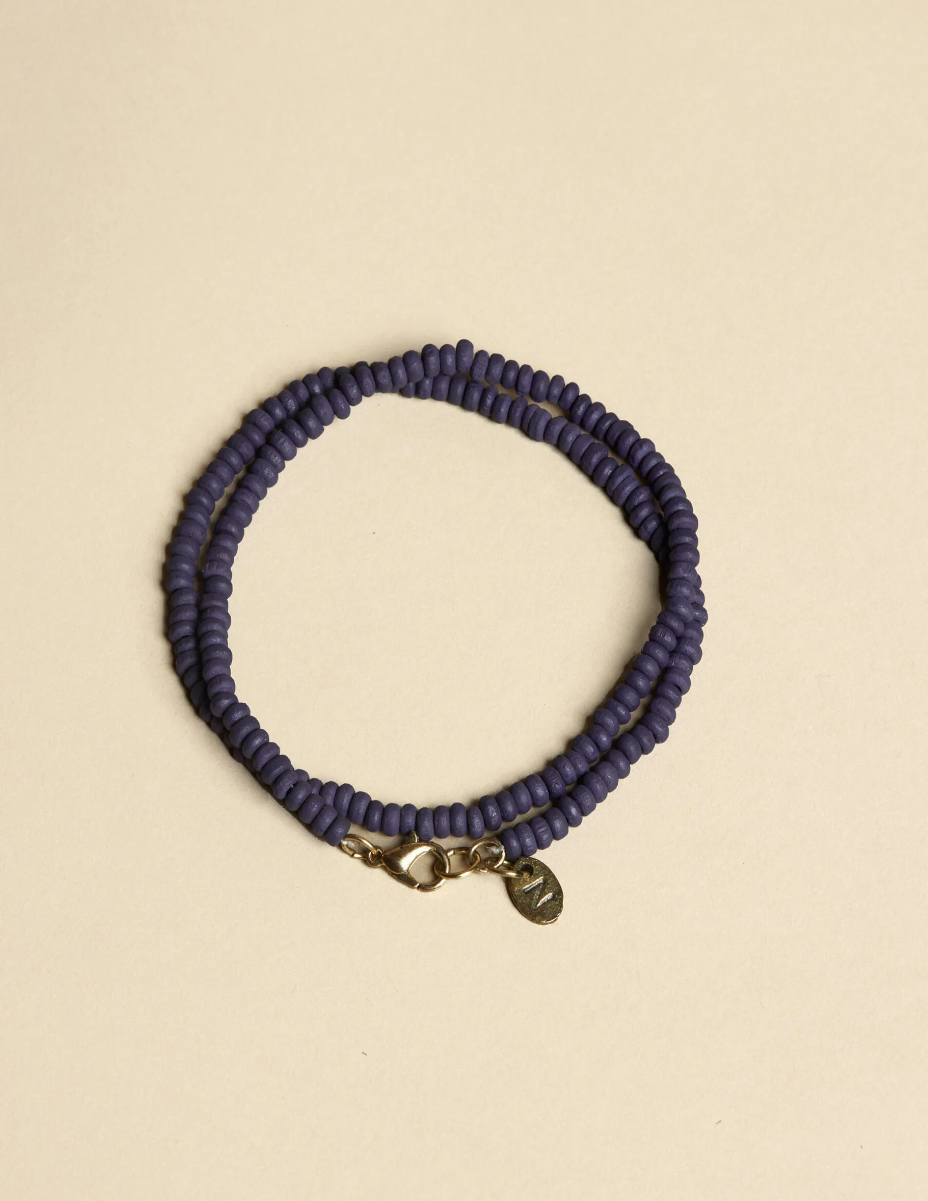 Hot NÍCOLI COLLAR CORTO MADERA MORA Morados