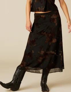 Sale NÍCOLI FALDA FLOR TULLE NEGRO Morados