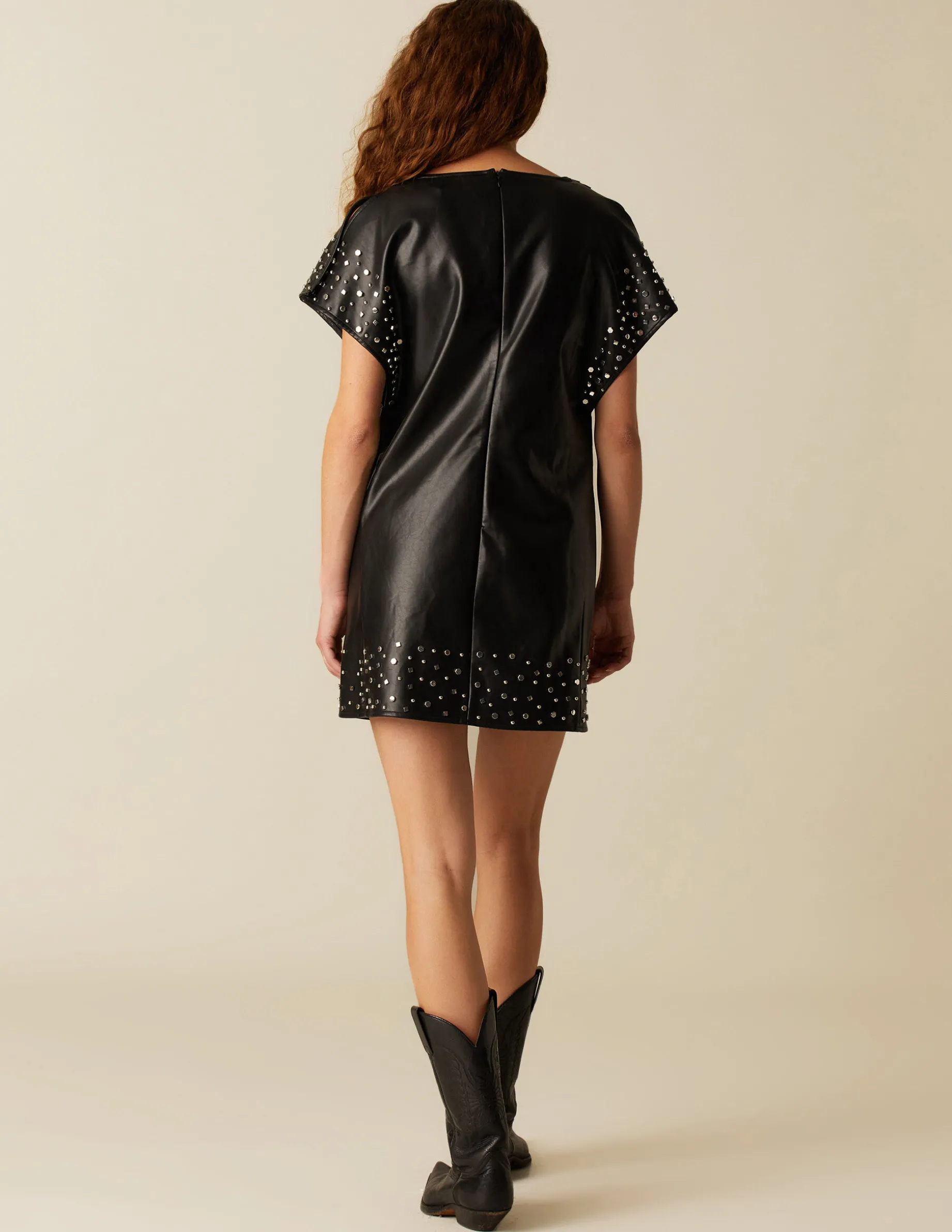 Online NÍCOLI VESTIDO TACHUELAS ANTRACITA Negros